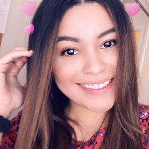 Meet your Posher, Jhoseline